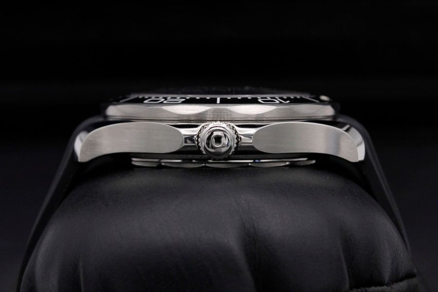 Omega Seamaster Diver 300m 210.32.42.20.04.001